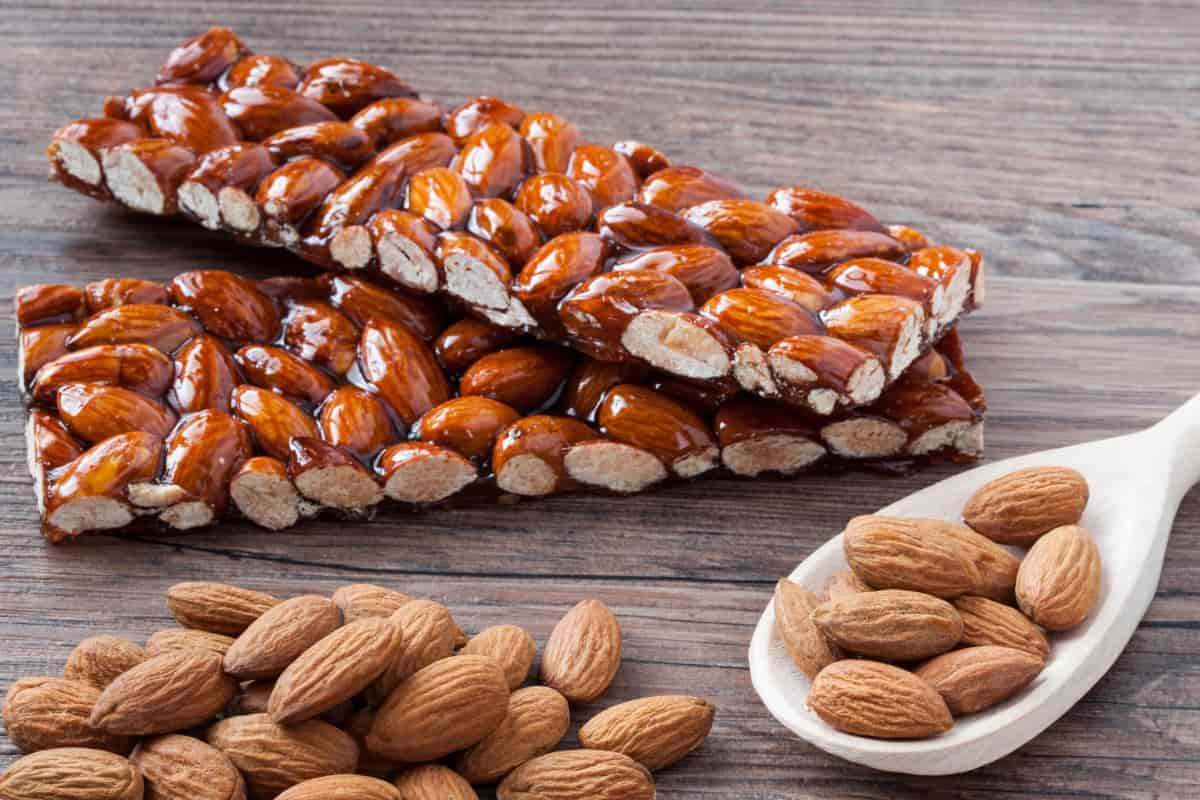 almonds protein