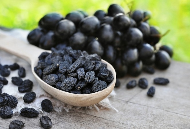 Black Raisins 1KG Price