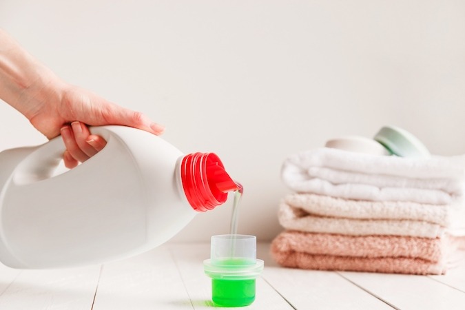 Liquid Detergent vs Powder