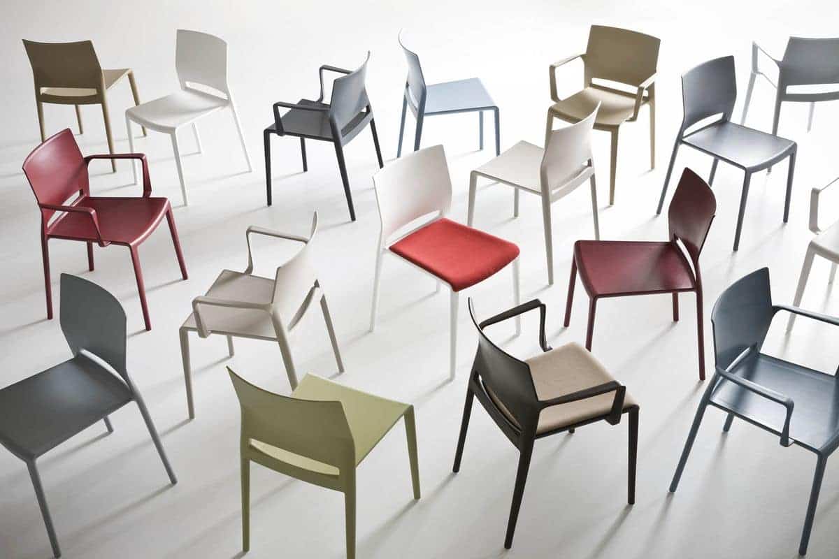 different models of plastic chairs