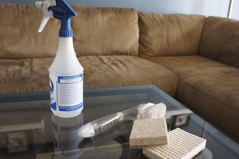 Best Upholstery Cleaning Solution