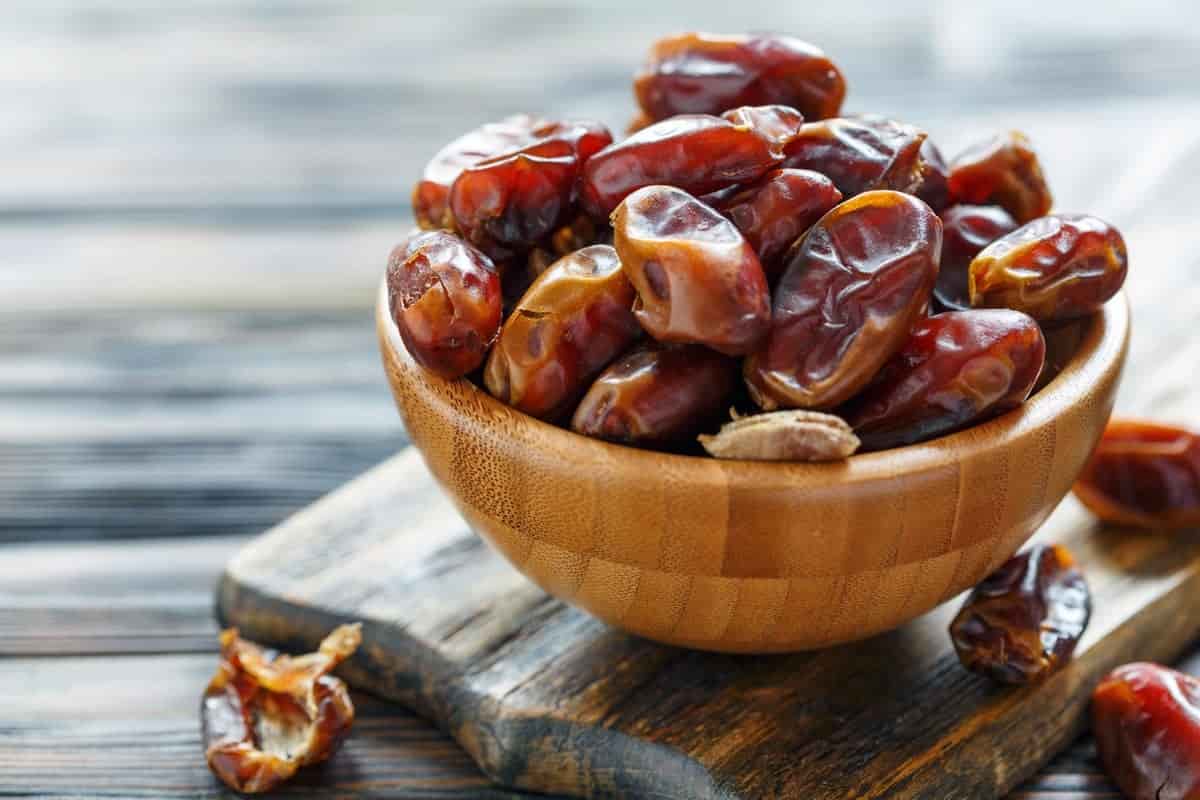 Different kinds of date fruit