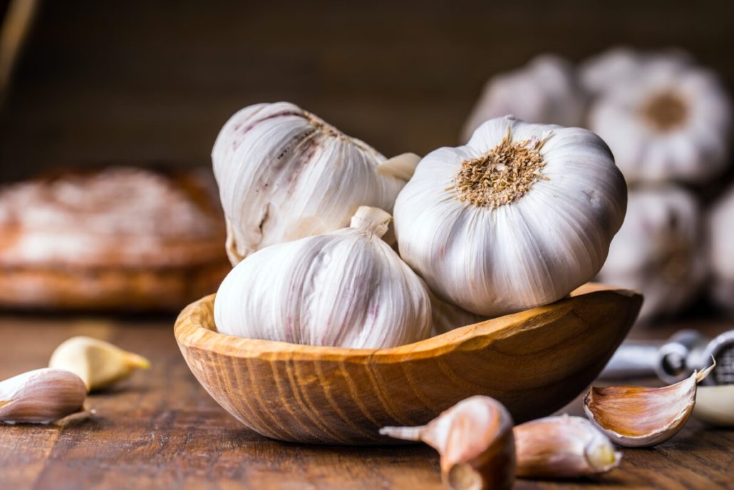 Is it safe to consume garlic when pregnant?