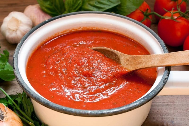 Delicious canned tomato paste in good price