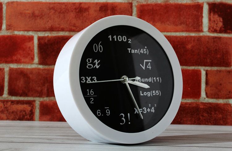 large table clock