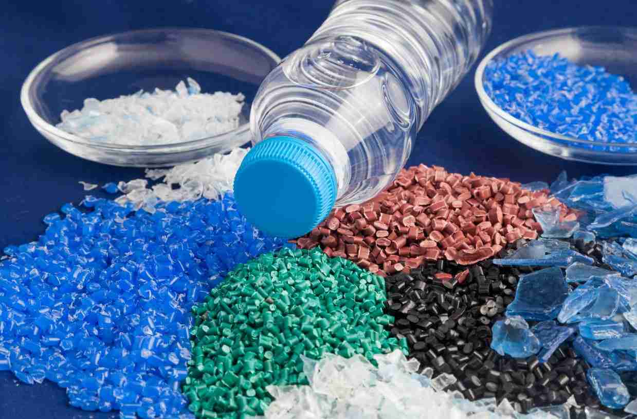 Plastic raw materials to manufacture something new