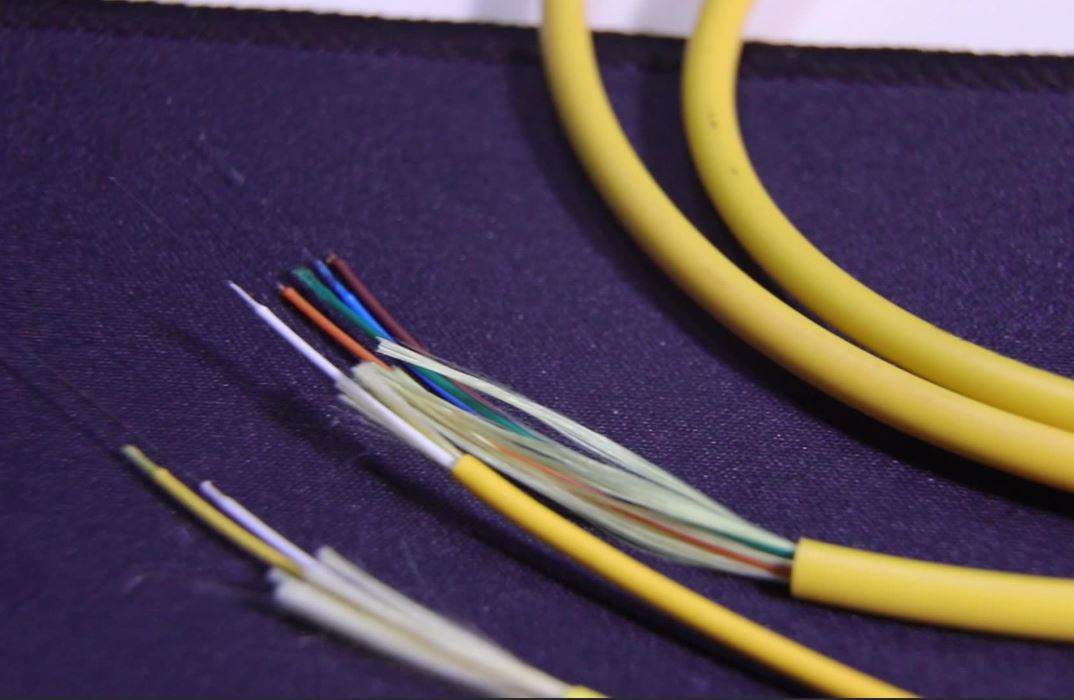The difference between wire and electric cable 1