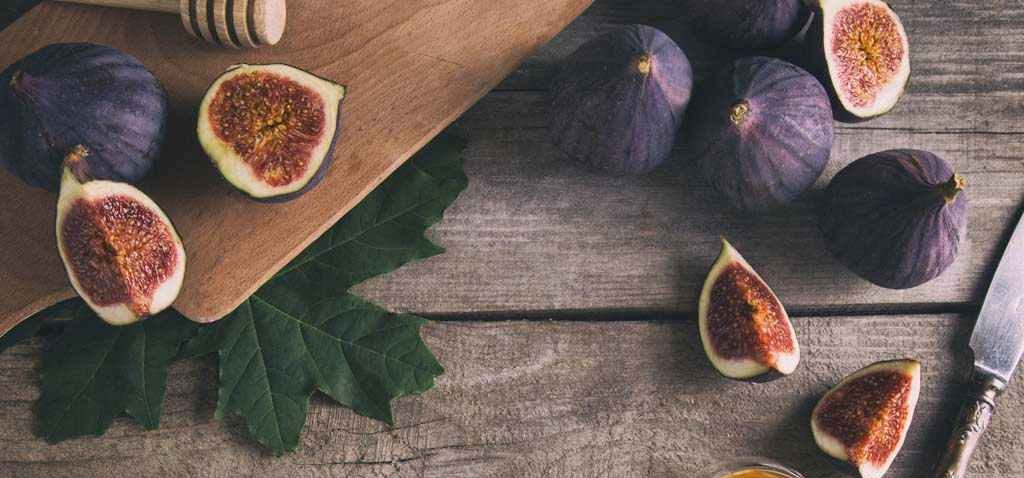Black mission figs season 