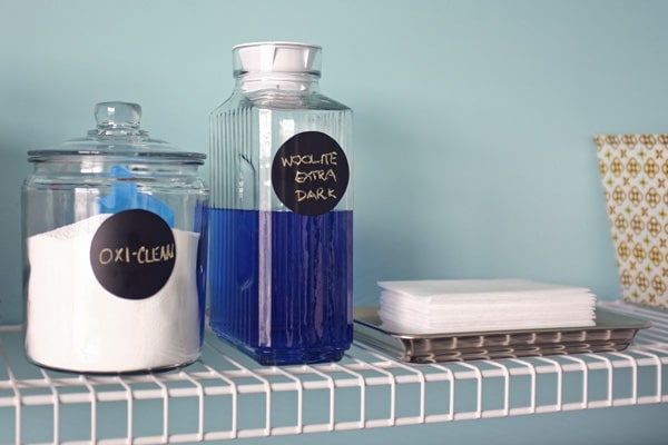 Glass laundry detergent dispenser
