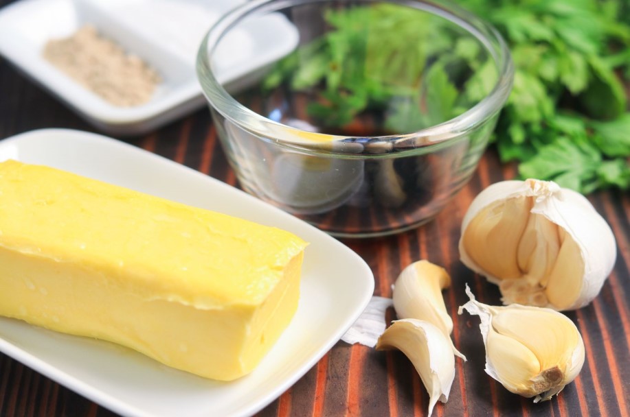 How to Make Garlic Butter