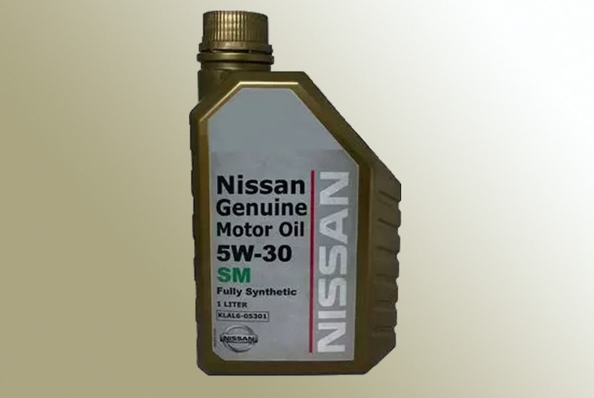 Nissan Micra engine oil