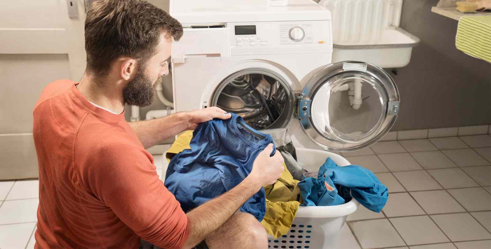 best laundry detergent to keep clothes looking new
