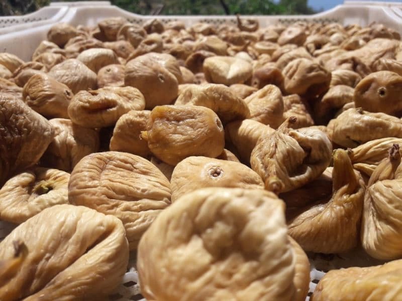 Nutrition content in dried fig