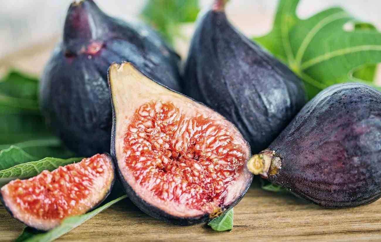 Black mission figs recipe