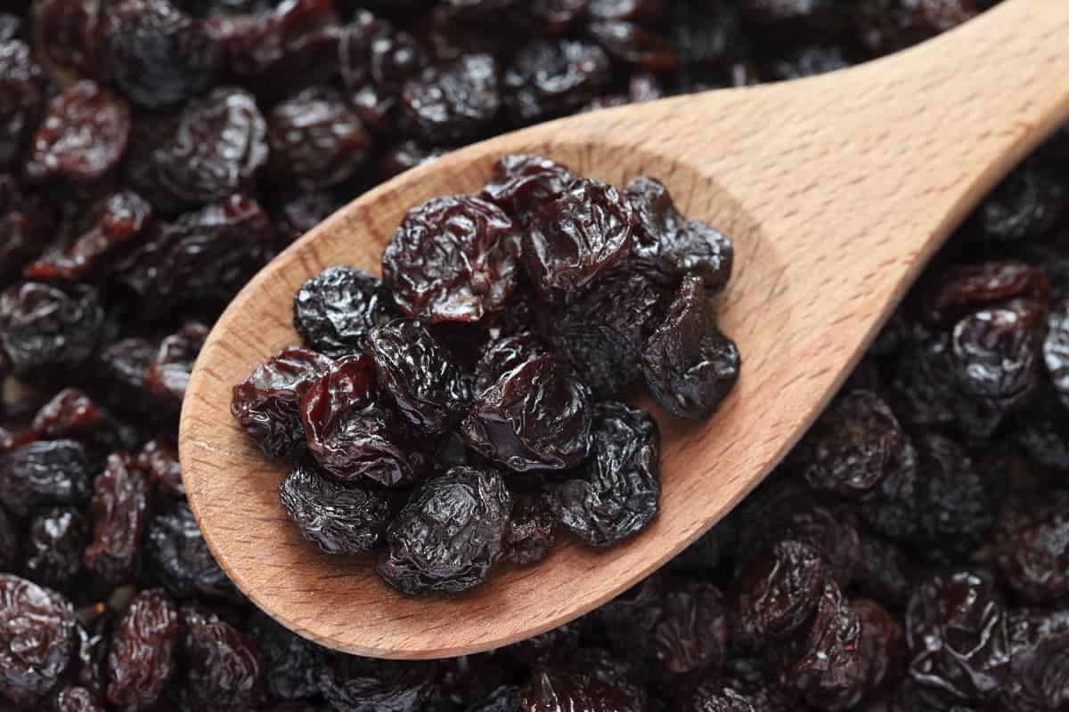 kishmish black raisins