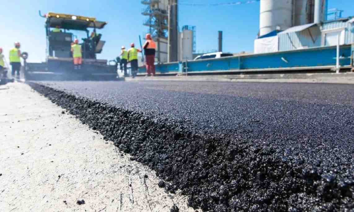 what are the uses of asphalt