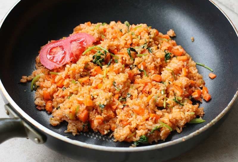Tomato paste rice and beans