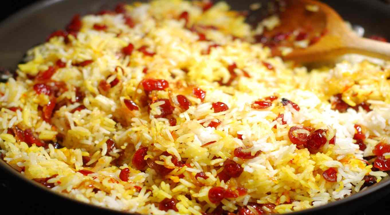 Indian rice with raisins