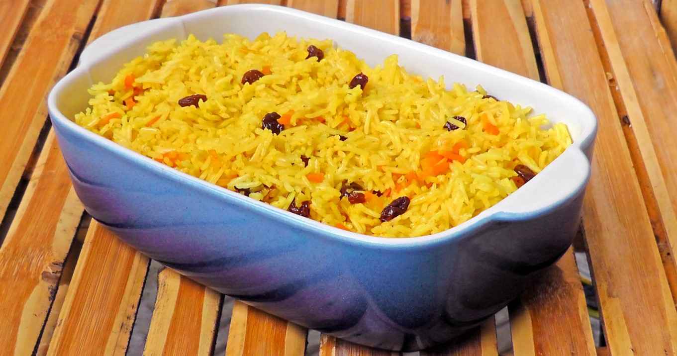 Middle East rice with raisins and carrot