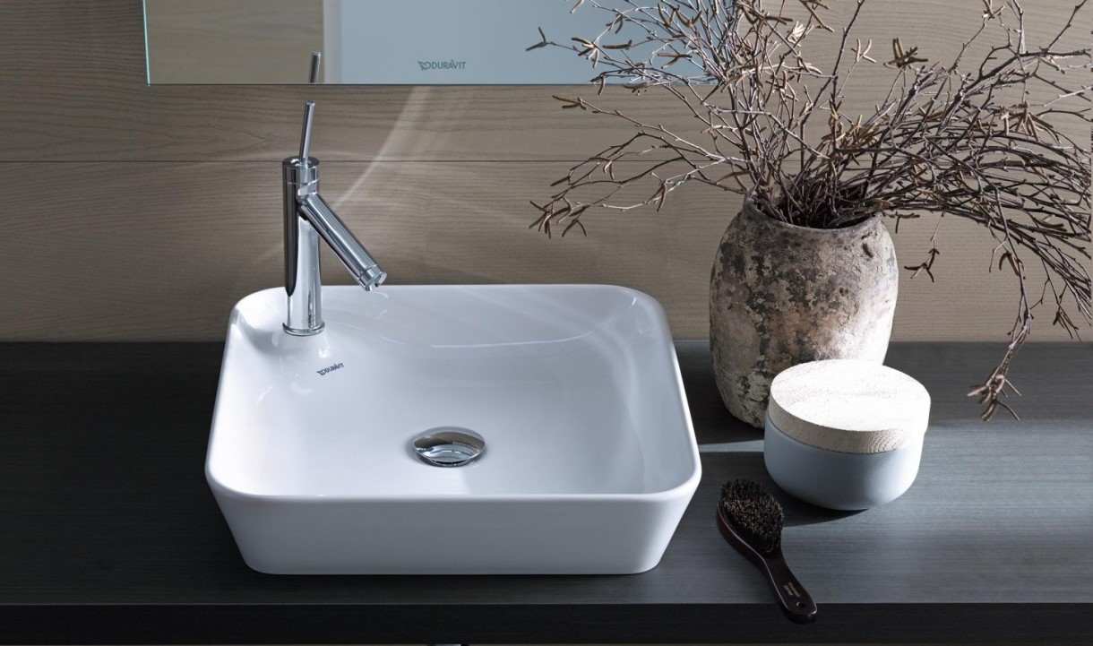 2 tap wash basin