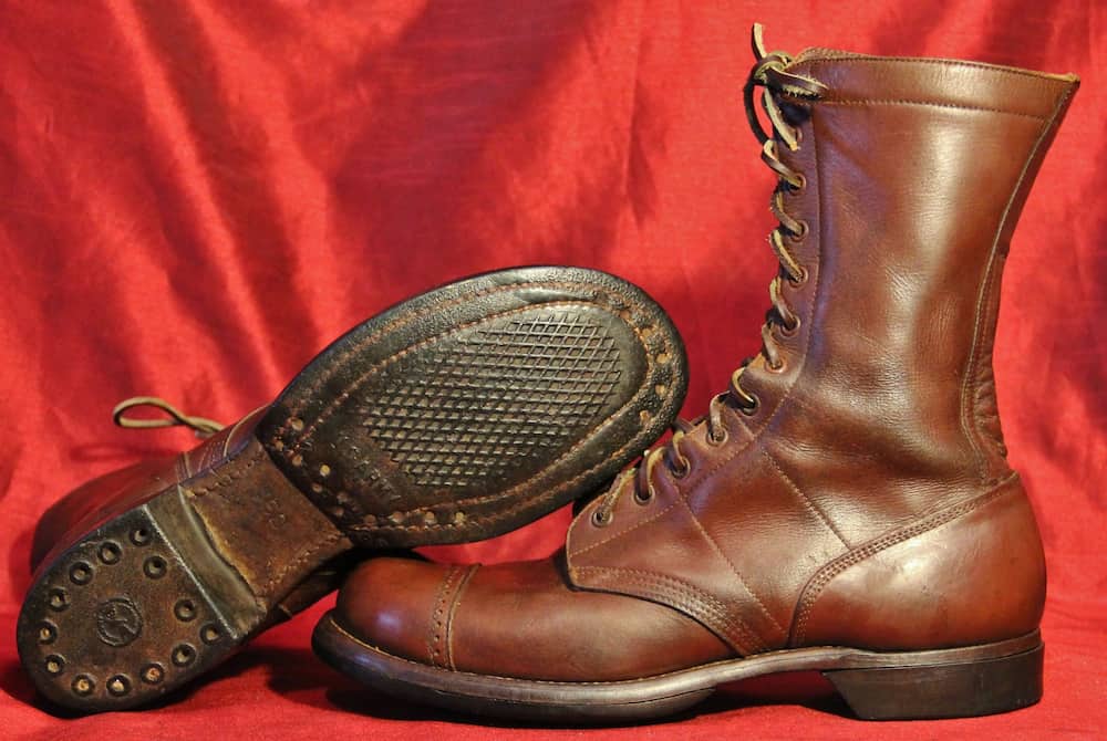 skechers cowhide leather flat heel boots