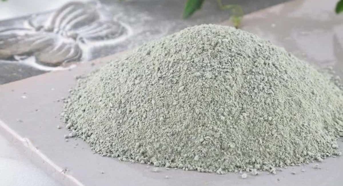 Sodium-based bentonite powder