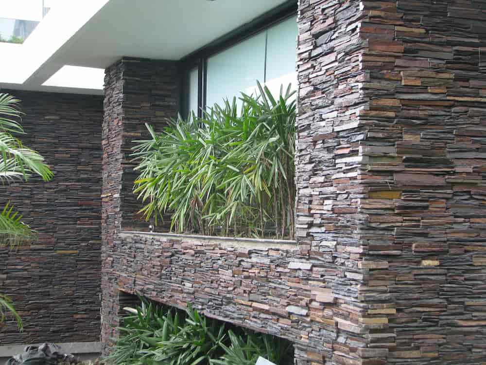Tile cladding wall finish