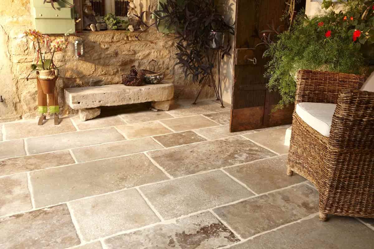 Dijon tumbled limestone tiles