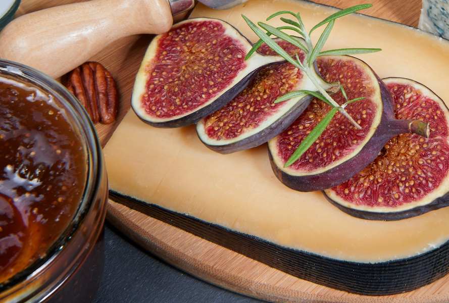 Fig extract for hair