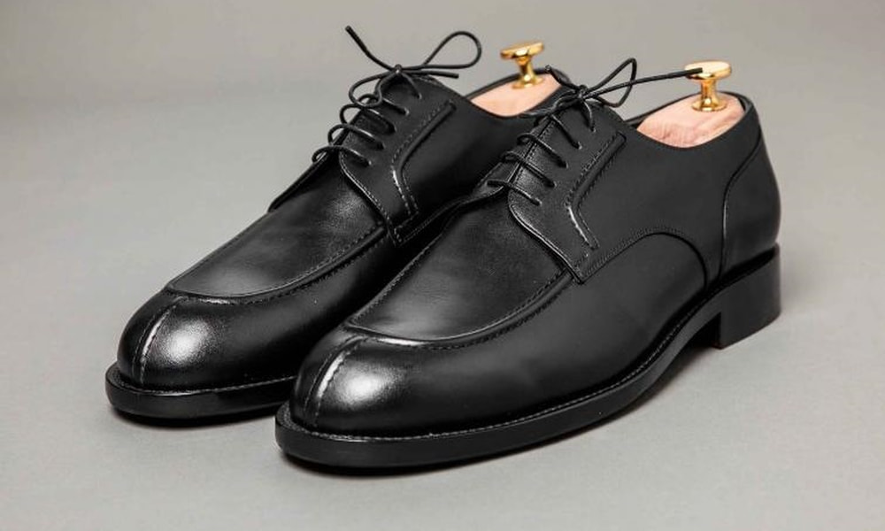 Casual derby shoes