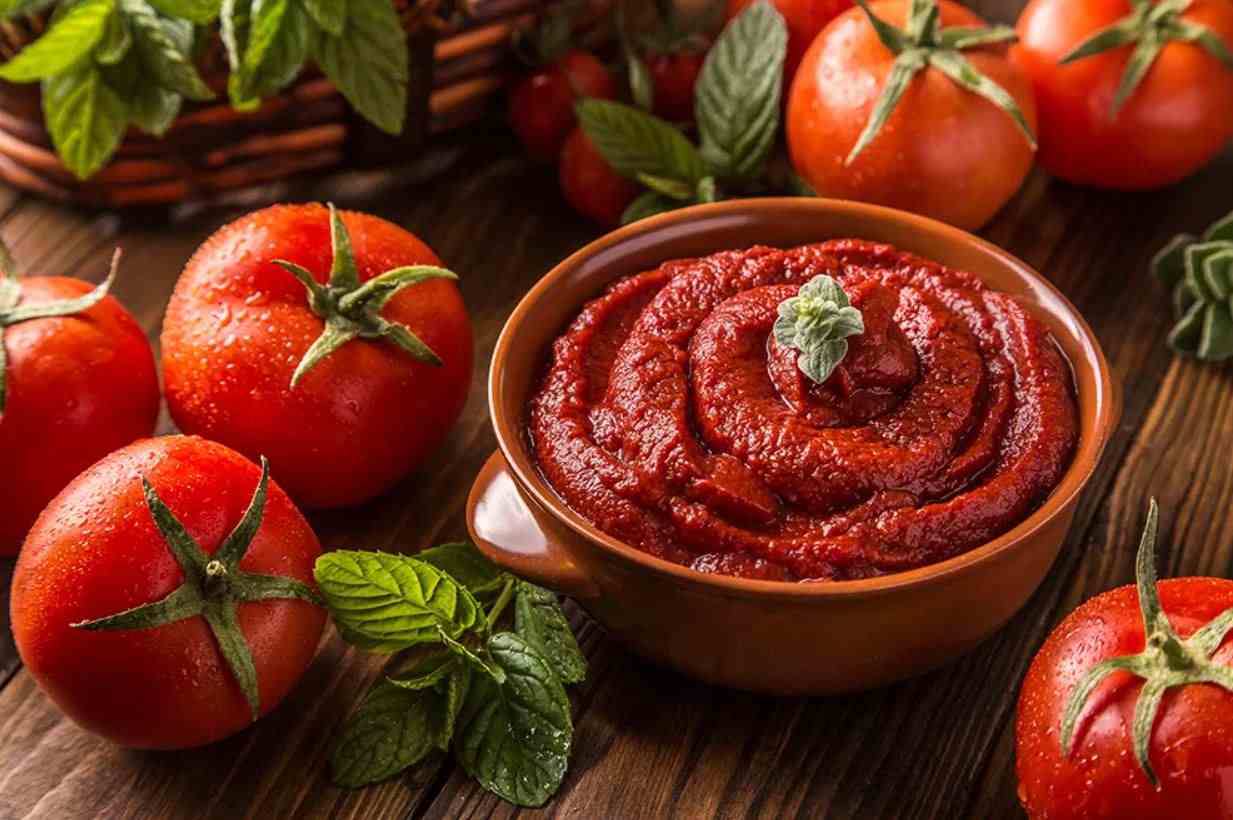 How to make tomato paste without blender