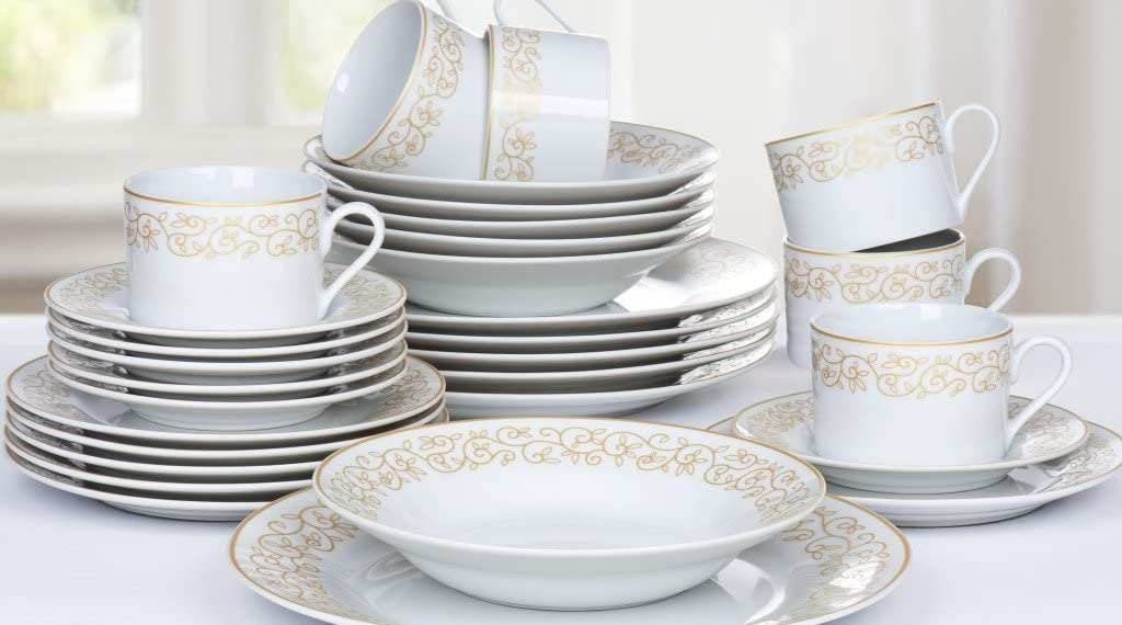 Fine china dinnerware sets for 12