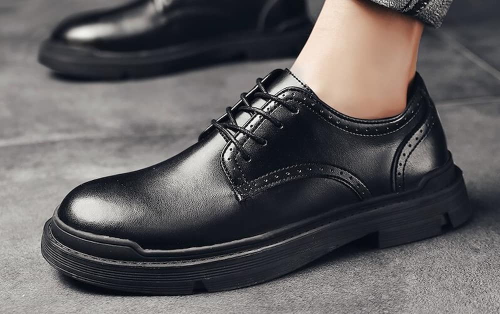 Buy black derby leather shoes + best price - Arad Branding
