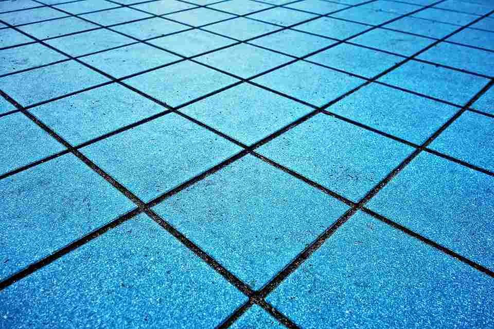 Pool tiles ideas