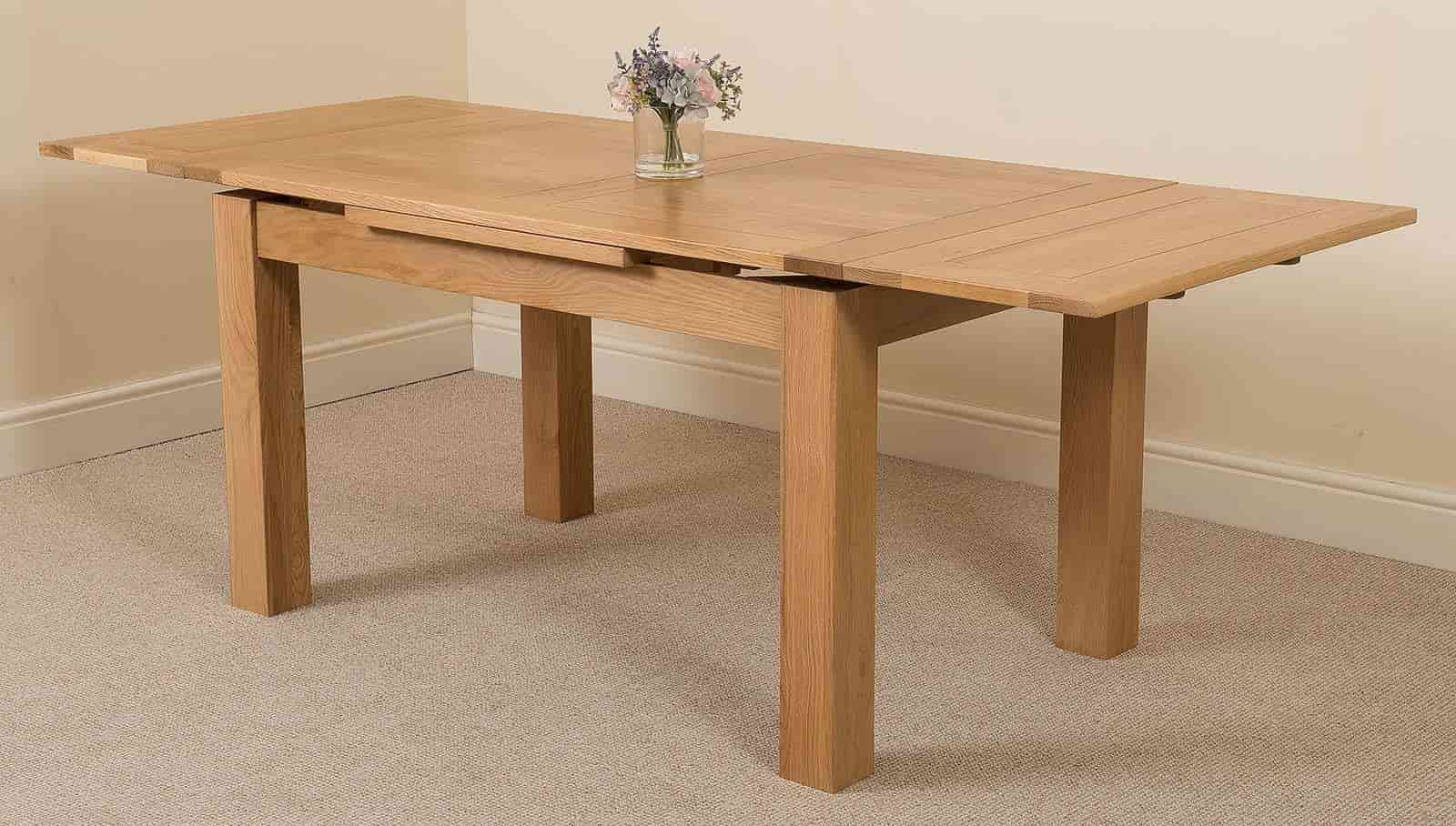 Dining table extendable