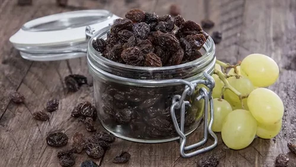 Black raisins asda