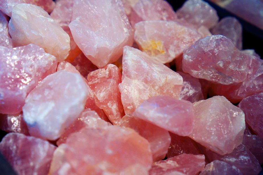 quartz crystal price per gram