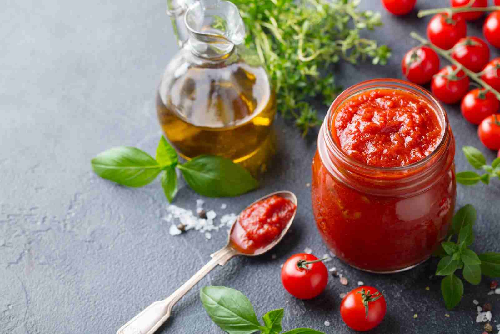 Organic tomato paste ingredients