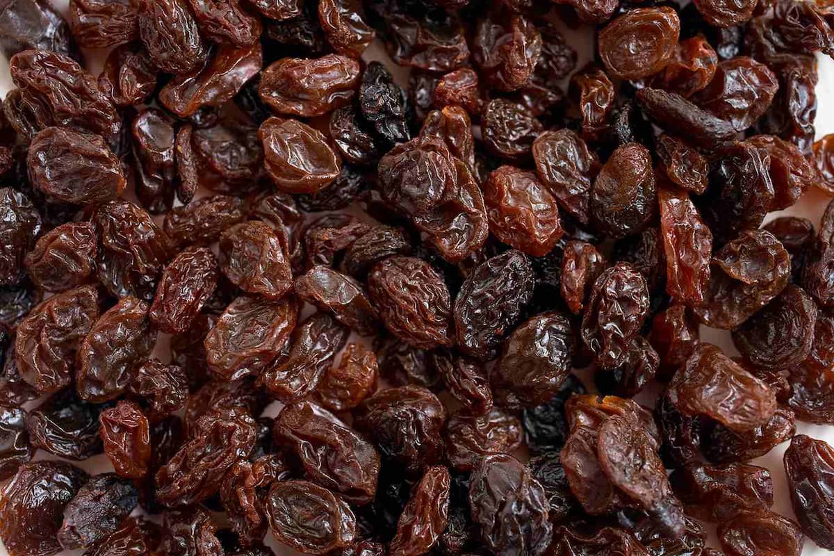 Can I use raisins instead of sultanas