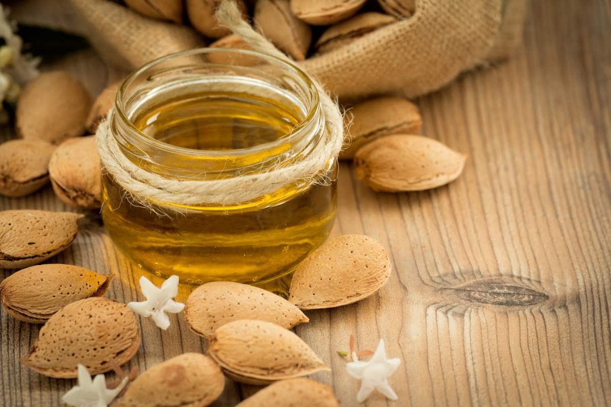 Benefits Of Almond Oil In Milk