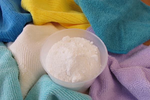 is powder or liquid detergent better for the environment