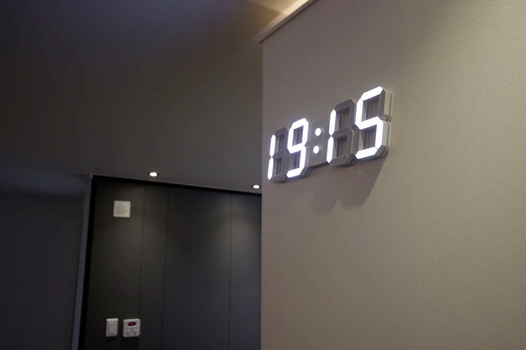digital wall clock yreaadfoozx 3d led: