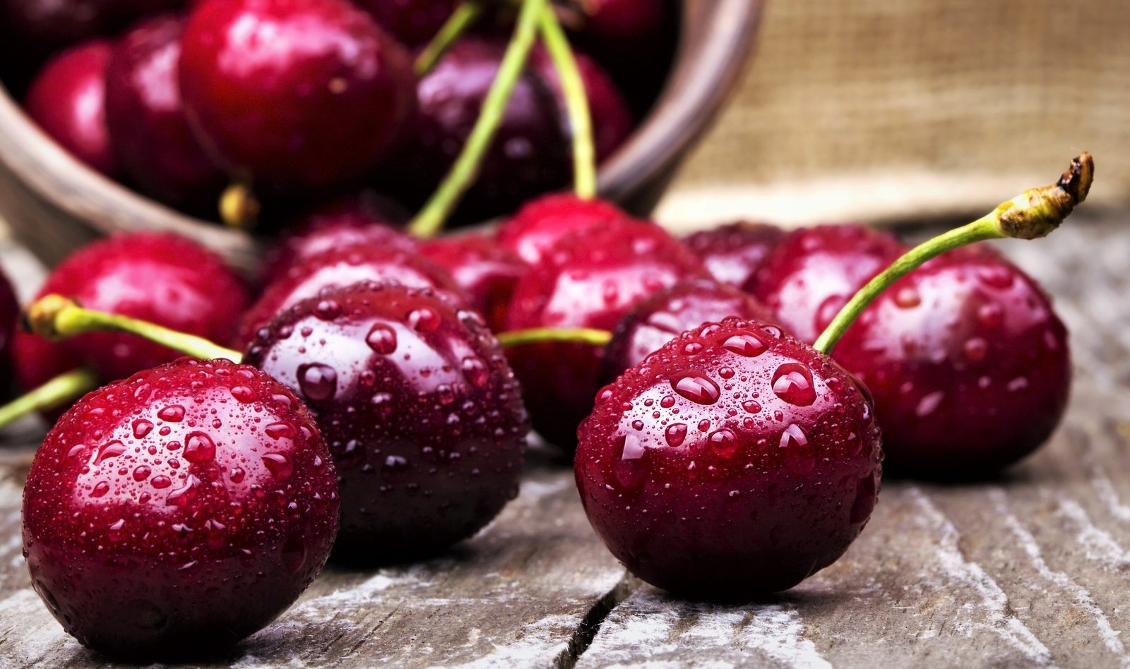Cherry benefits for stomach
