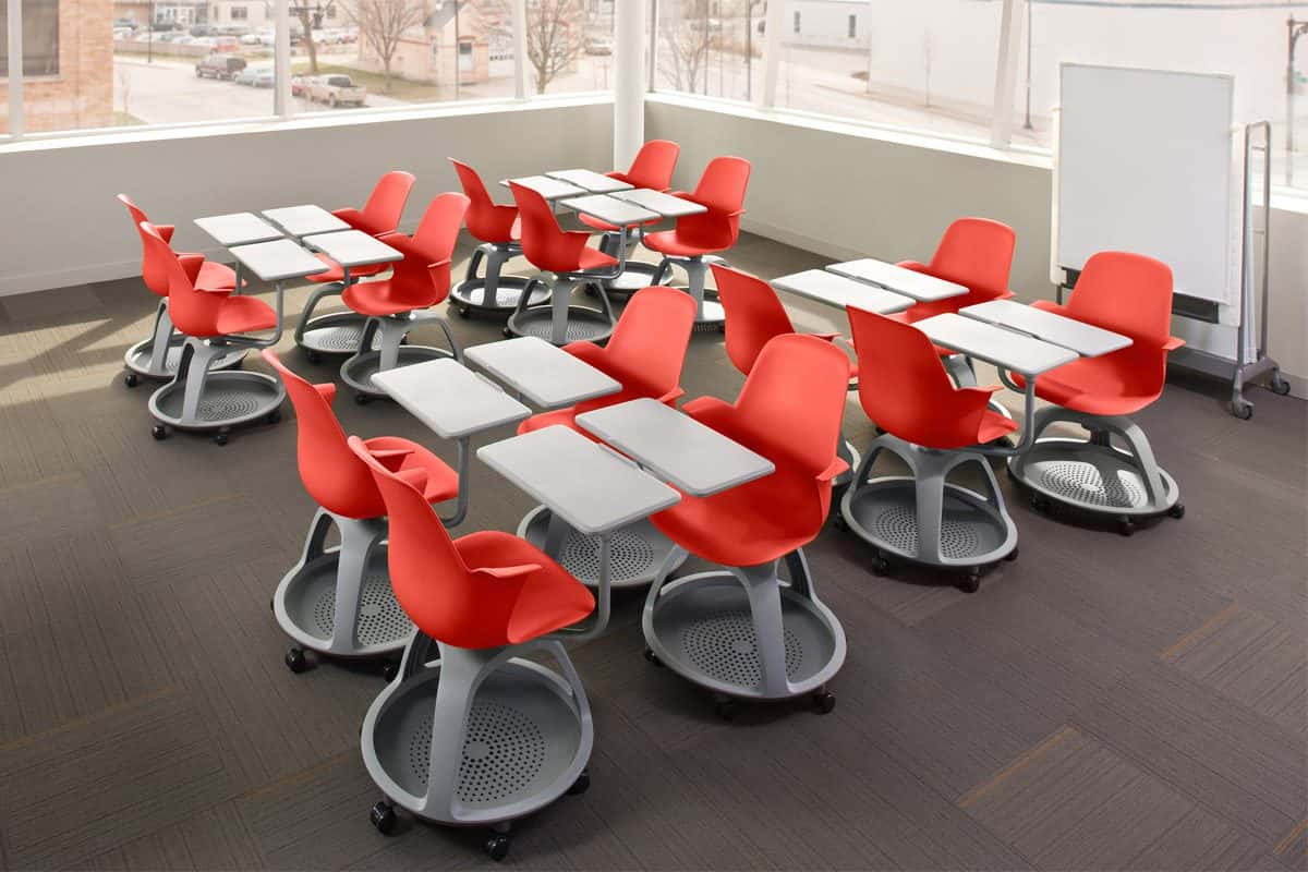 Where can I buy plastic chairs and tables