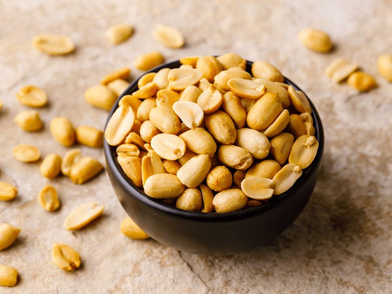 Properties of peanuts for children: nutritious food at a reasonable price