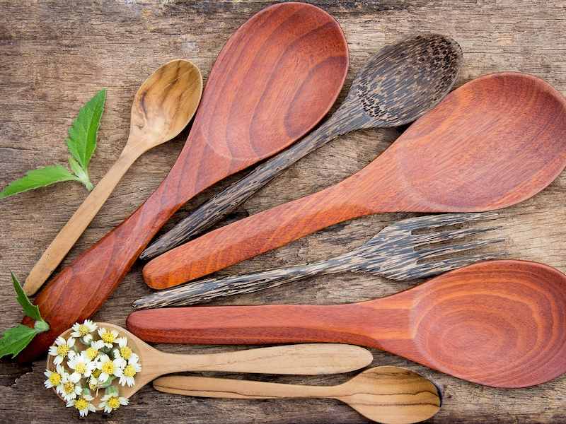 natural kitchen utensils