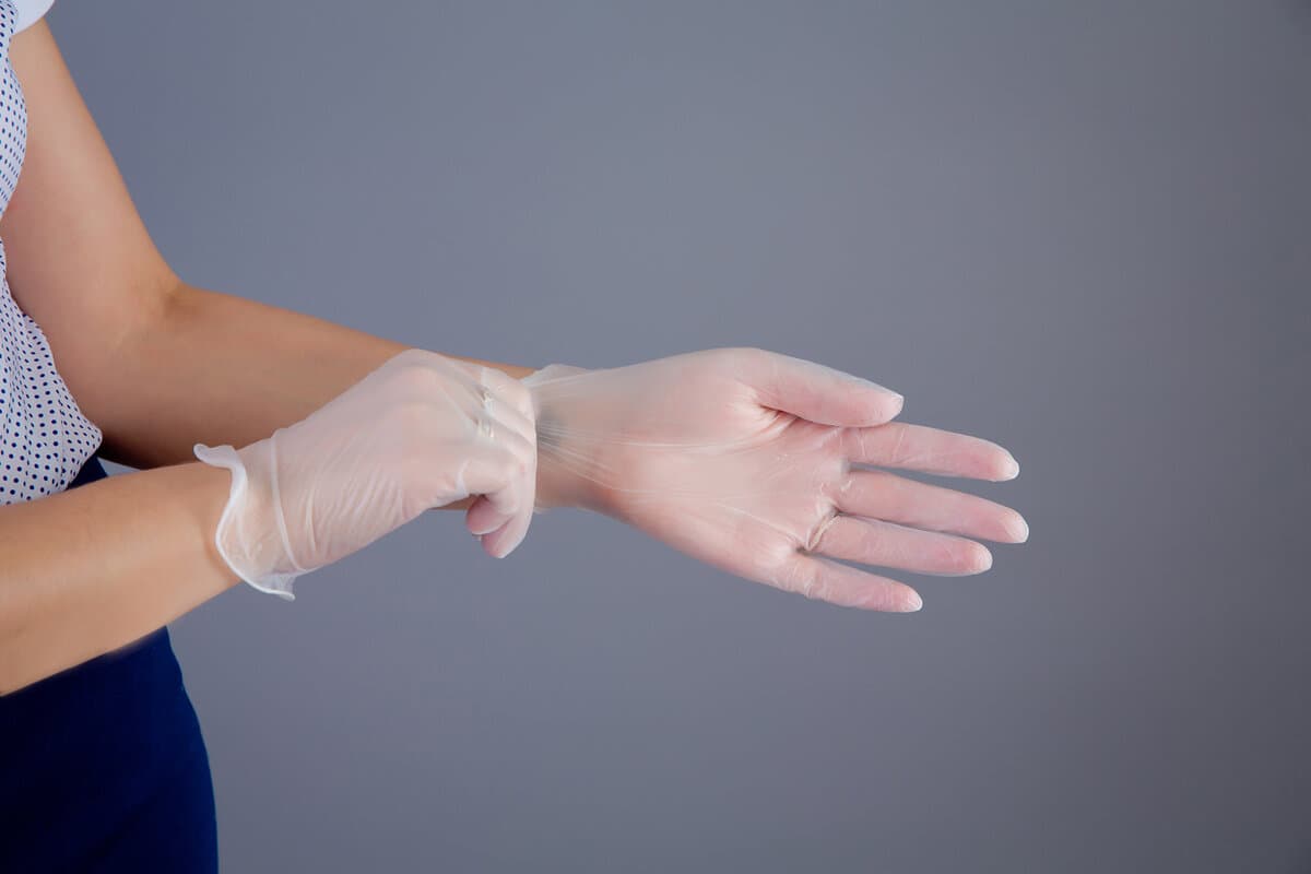 medical gloves types