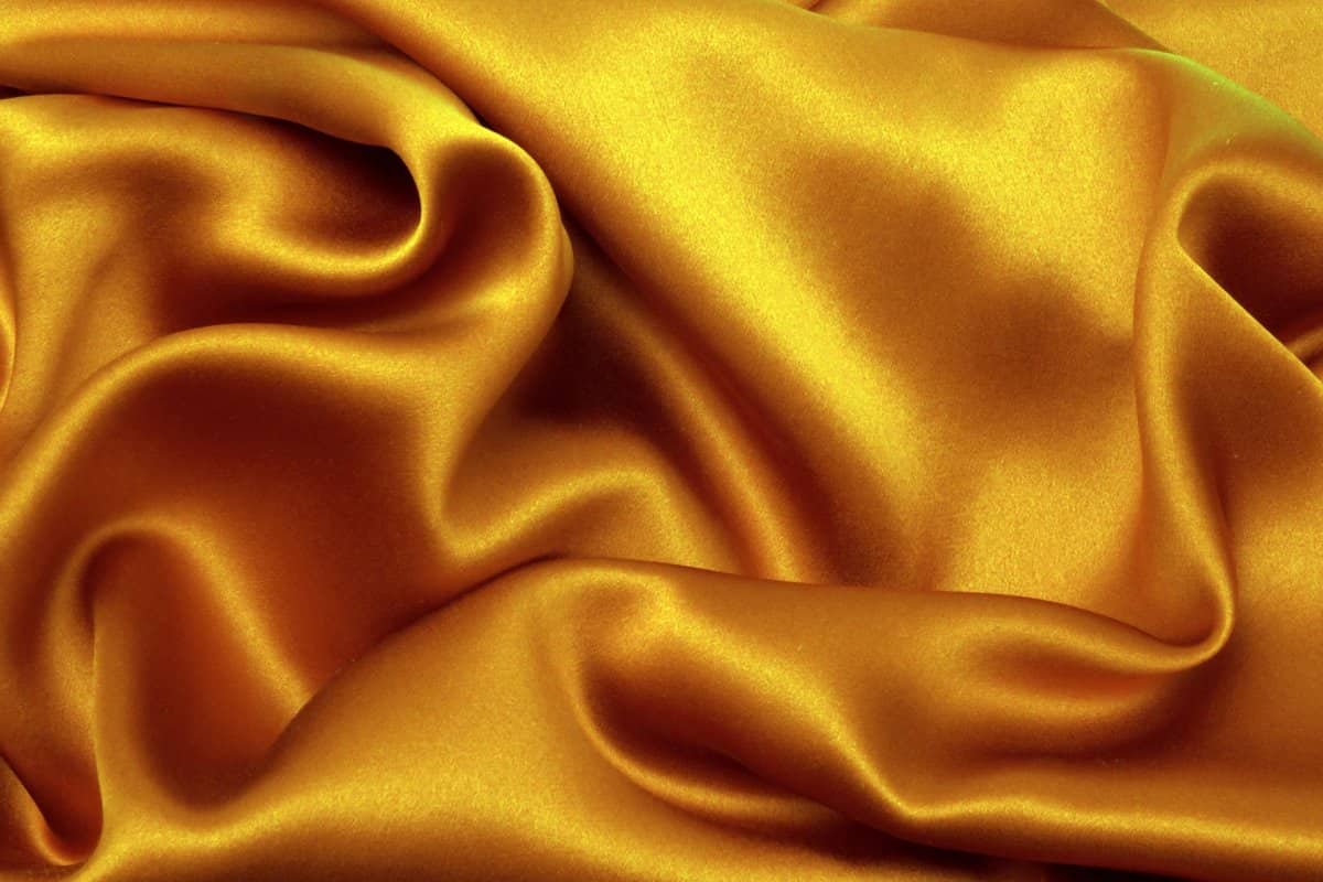 silk fabric uses