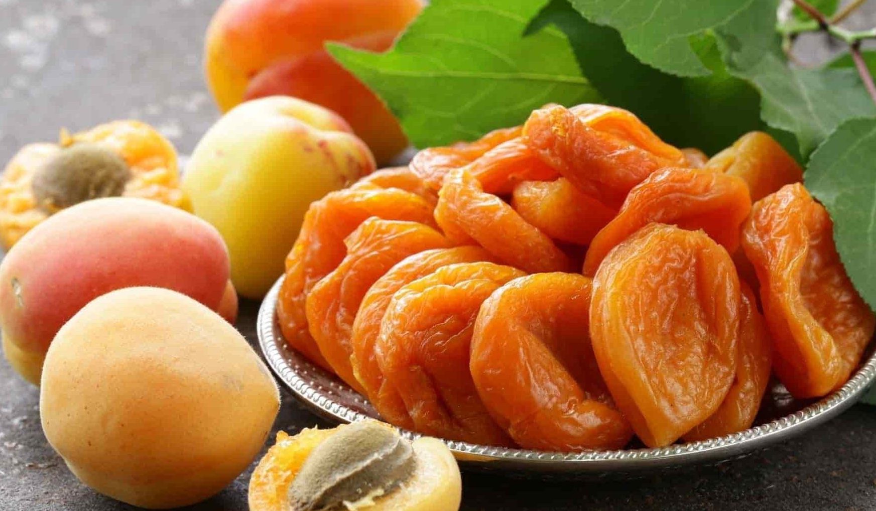 organic dried apricots price