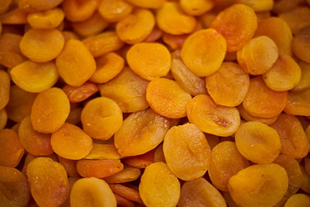 Suppliers of dried apricot